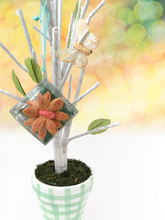 Load image into Gallery viewer, "Hanging Flower" Solo Mug Buddy Topper