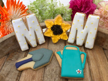Load image into Gallery viewer, NEW! Mothers Grow Love (5-pack)